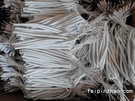 小巧而且轻量的塑料制作而成的产品,可以在不限制病人流动性的前提下